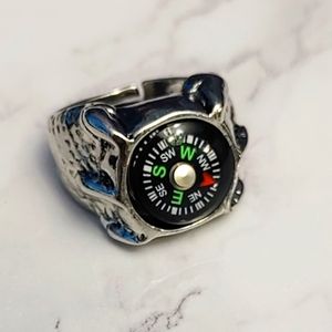 Compass Claw Ring